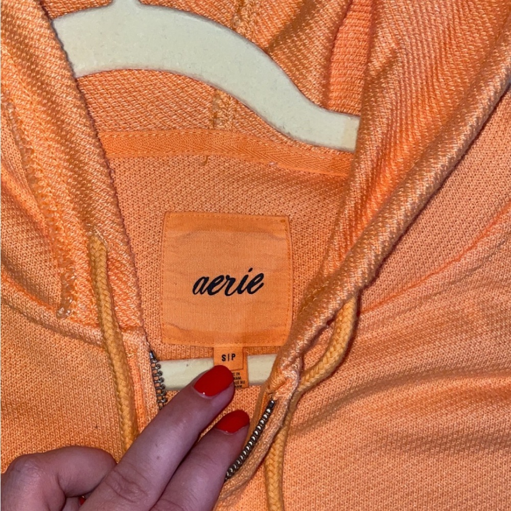 NWOT Aerie Beach Party Cropped Hoodie - Picture 16 of 16